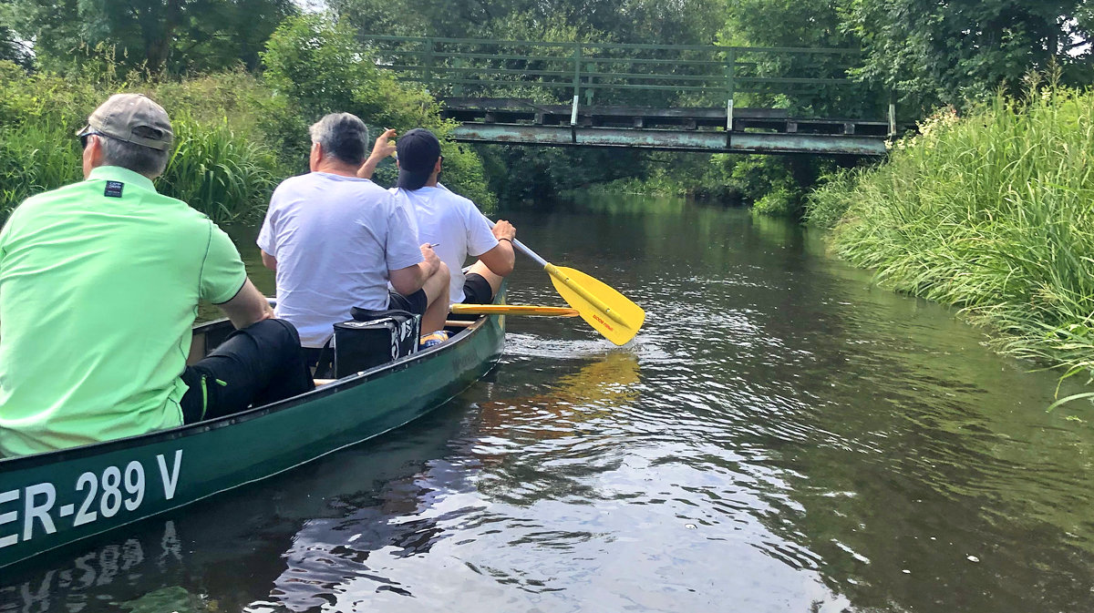 Canoe tour chriwa group in örtze river near Winsen, Germany