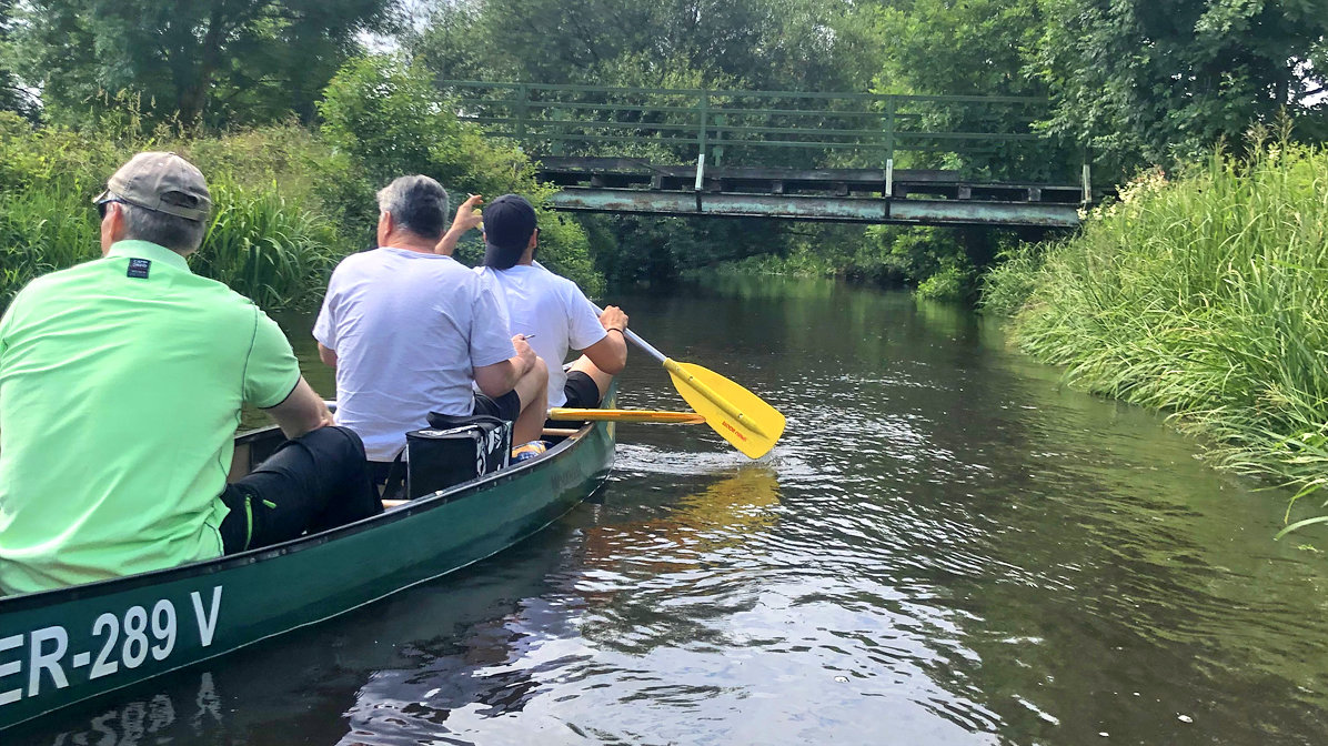 Canoe tour chriwa group in örtze river near Winsen, Germany